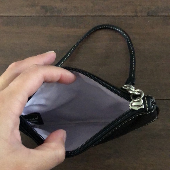 Authentic black coach clutch/wristlet, 6.25” wide x 4.25” high, mint condition - Picture 3 of 3
